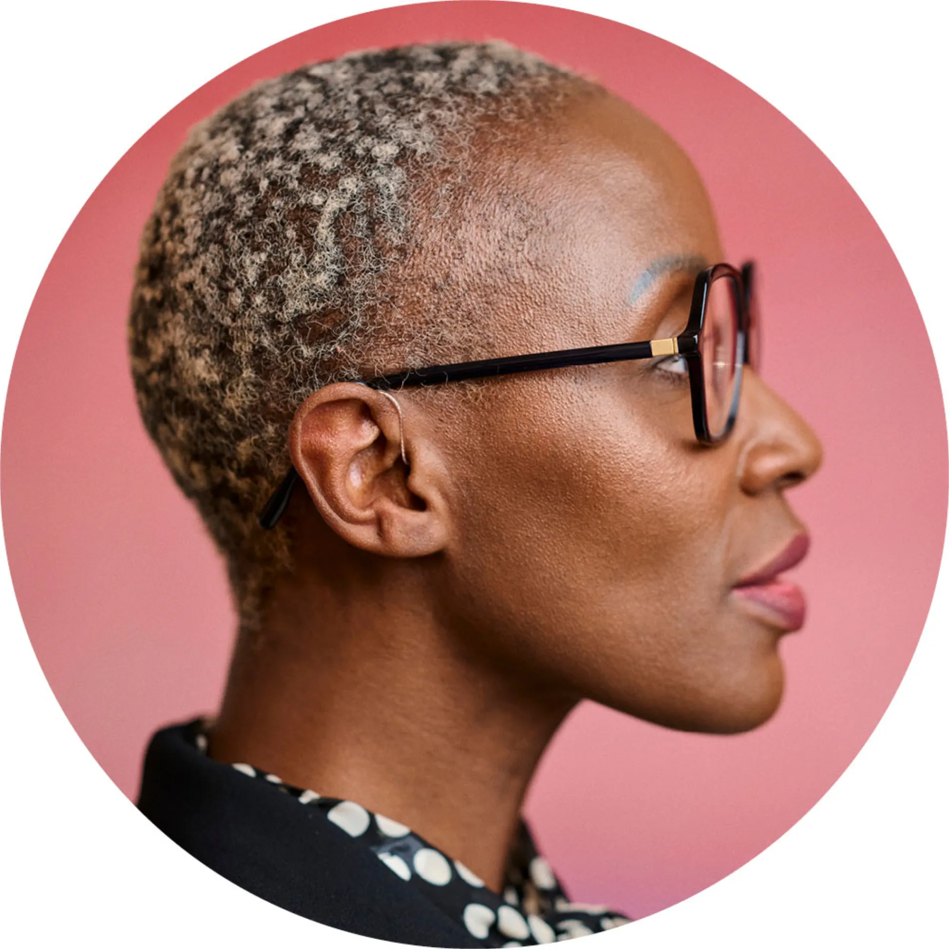 styletto-ix_woman-head-sideview_circle_1000x1000
